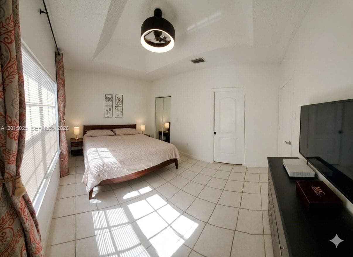 10273 SW 162nd Ct, Miami FL 33196 — 10