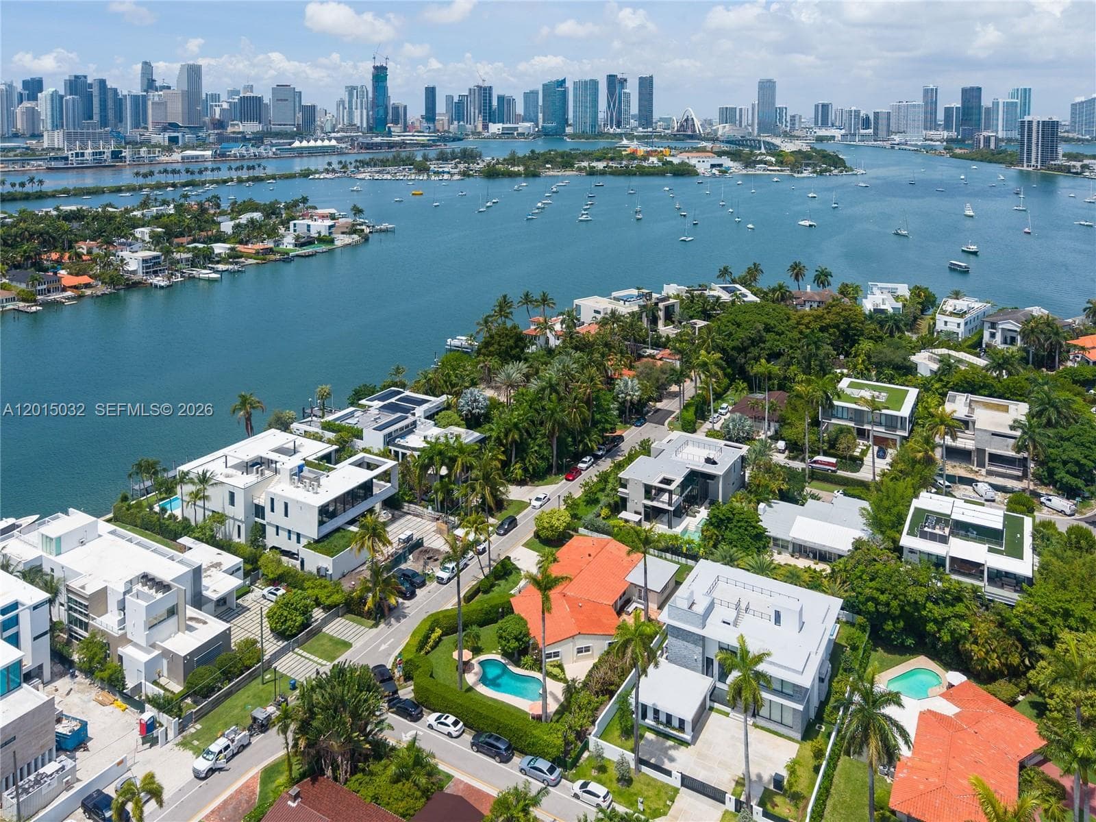 363 S Hibiscus Dr, Miami Beach FL 33139 — 34