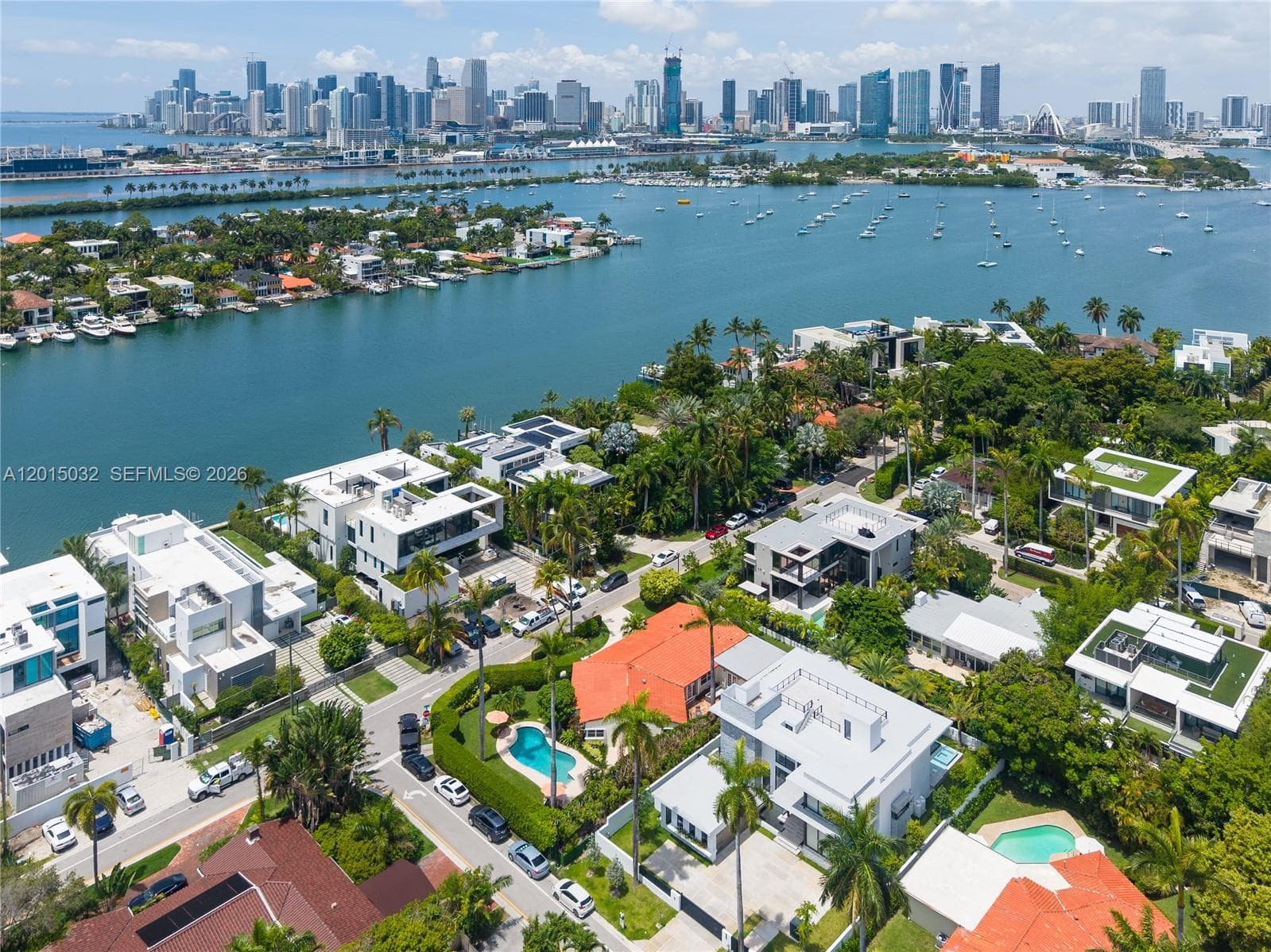 363 S Hibiscus Dr, Miami Beach FL 33139 — 4
