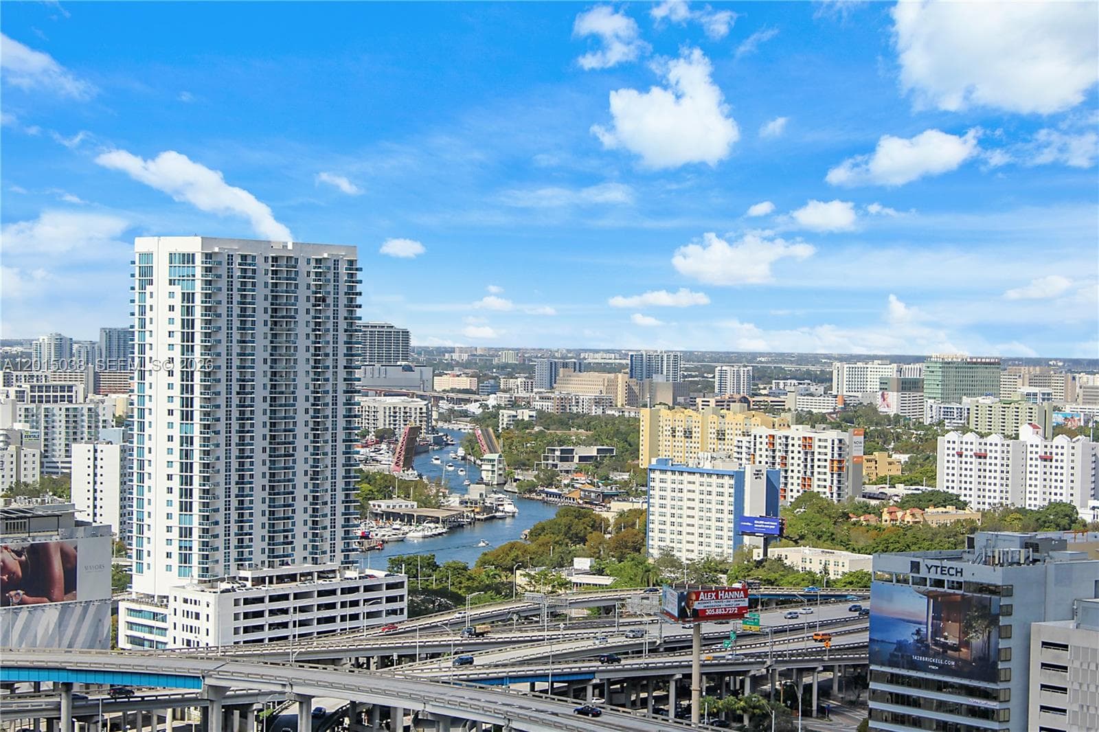 350 S Miami Ave # 2713, Miami FL 33130 — 27