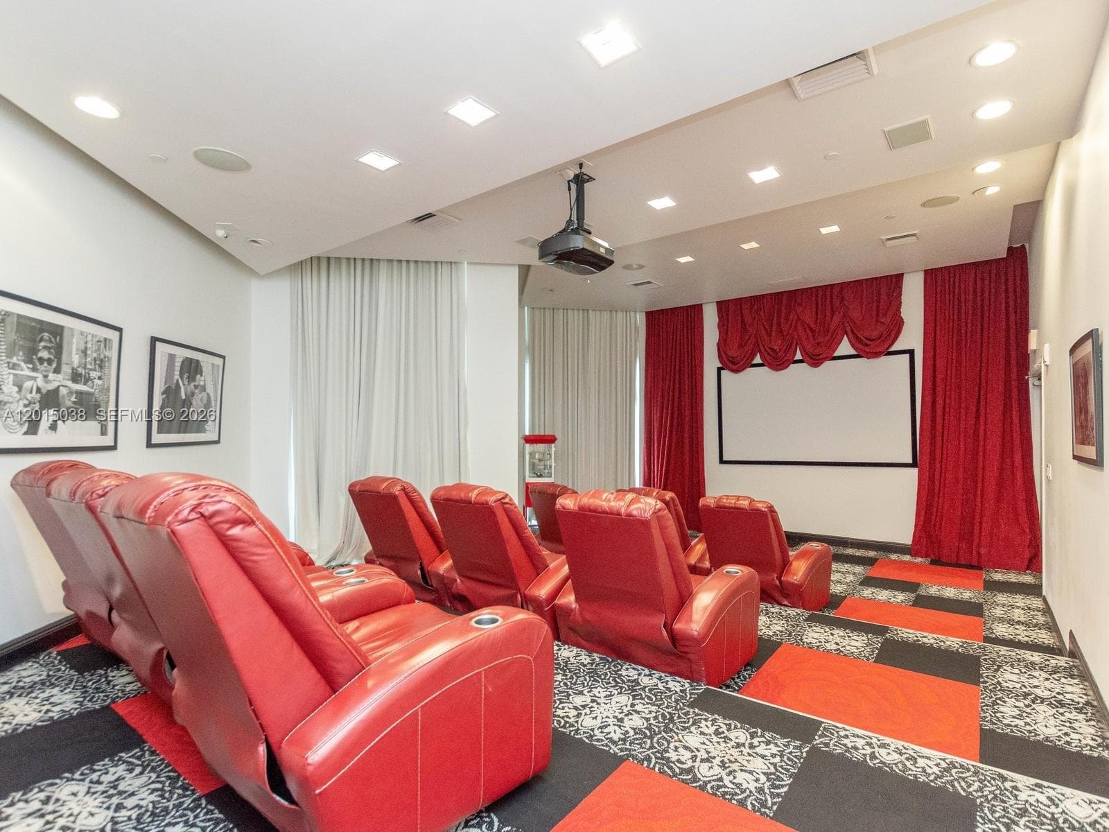 350 S Miami Ave # 2713, Miami FL 33130 — 46