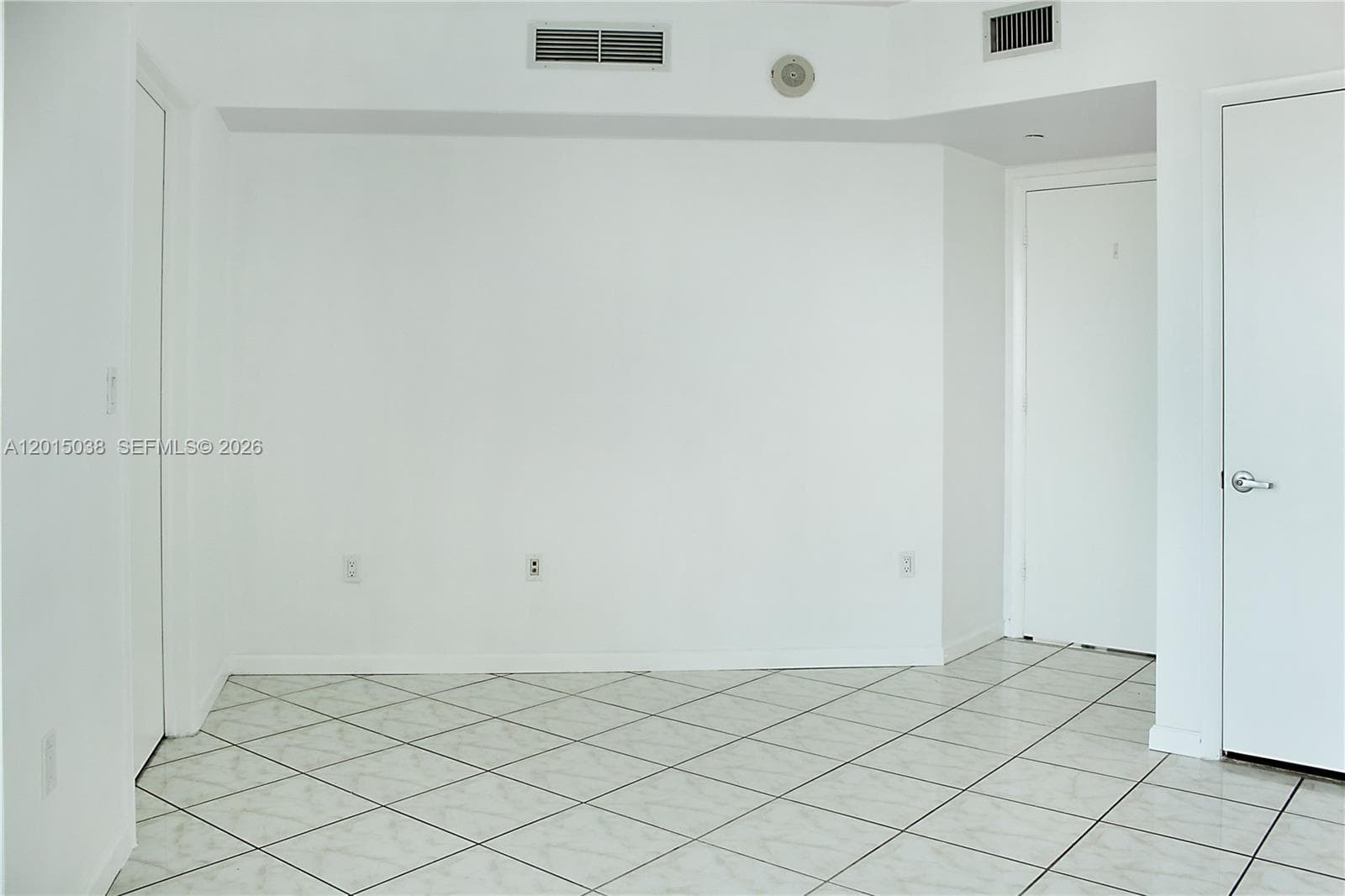 350 S Miami Ave # 2713, Miami FL 33130 — 13