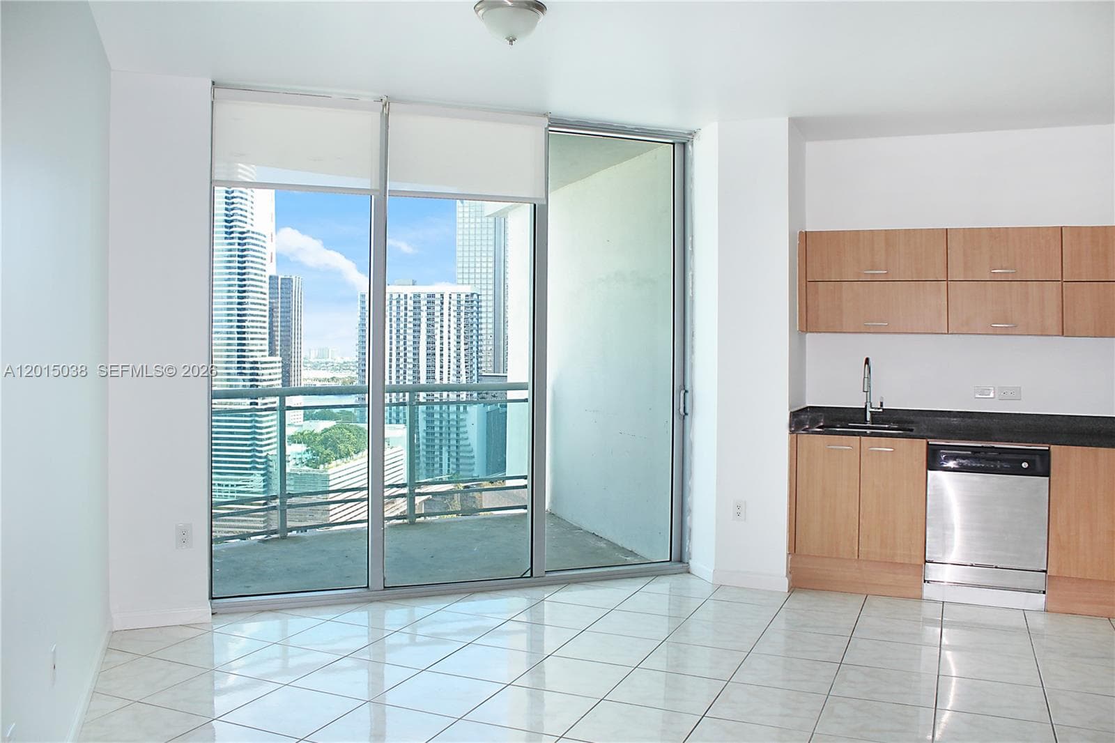 350 S Miami Ave # 2713, Miami FL 33130 — 3