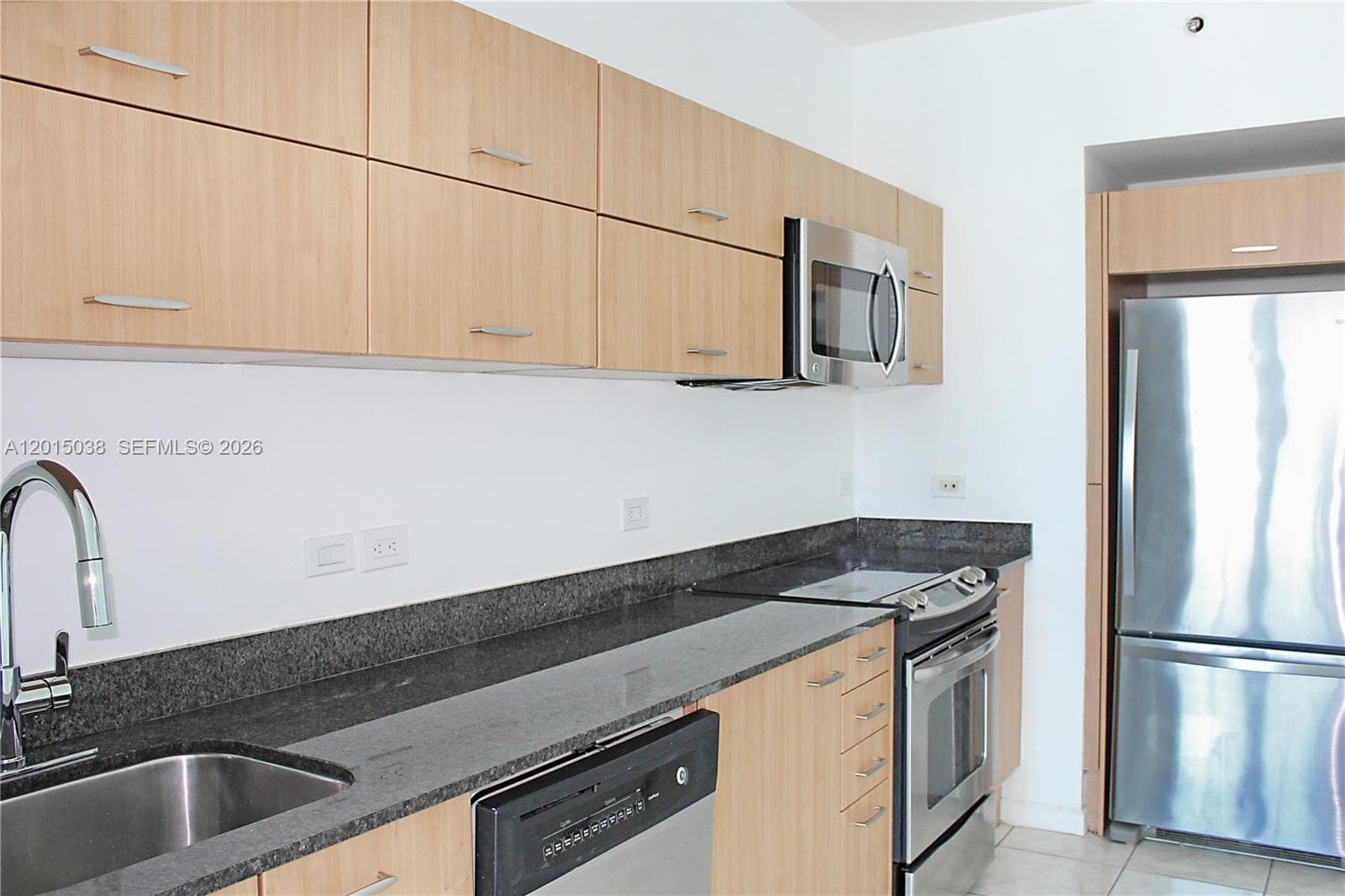 350 S Miami Ave # 2713, Miami FL 33130 — 5