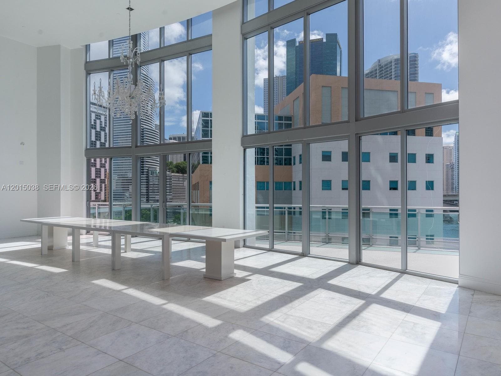 350 S Miami Ave # 2713, Miami FL 33130 — 61