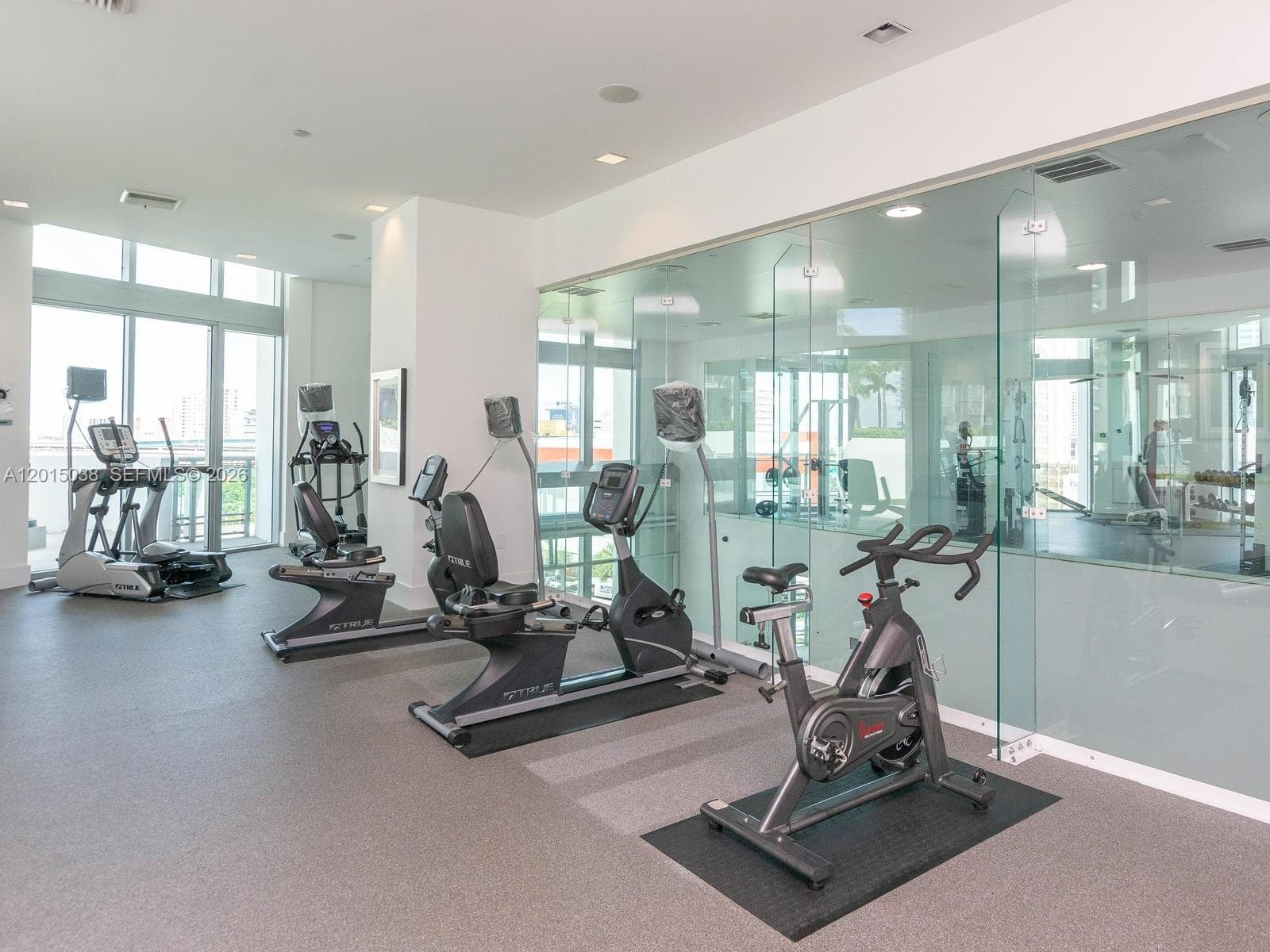 350 S Miami Ave # 2713, Miami FL 33130 — 55