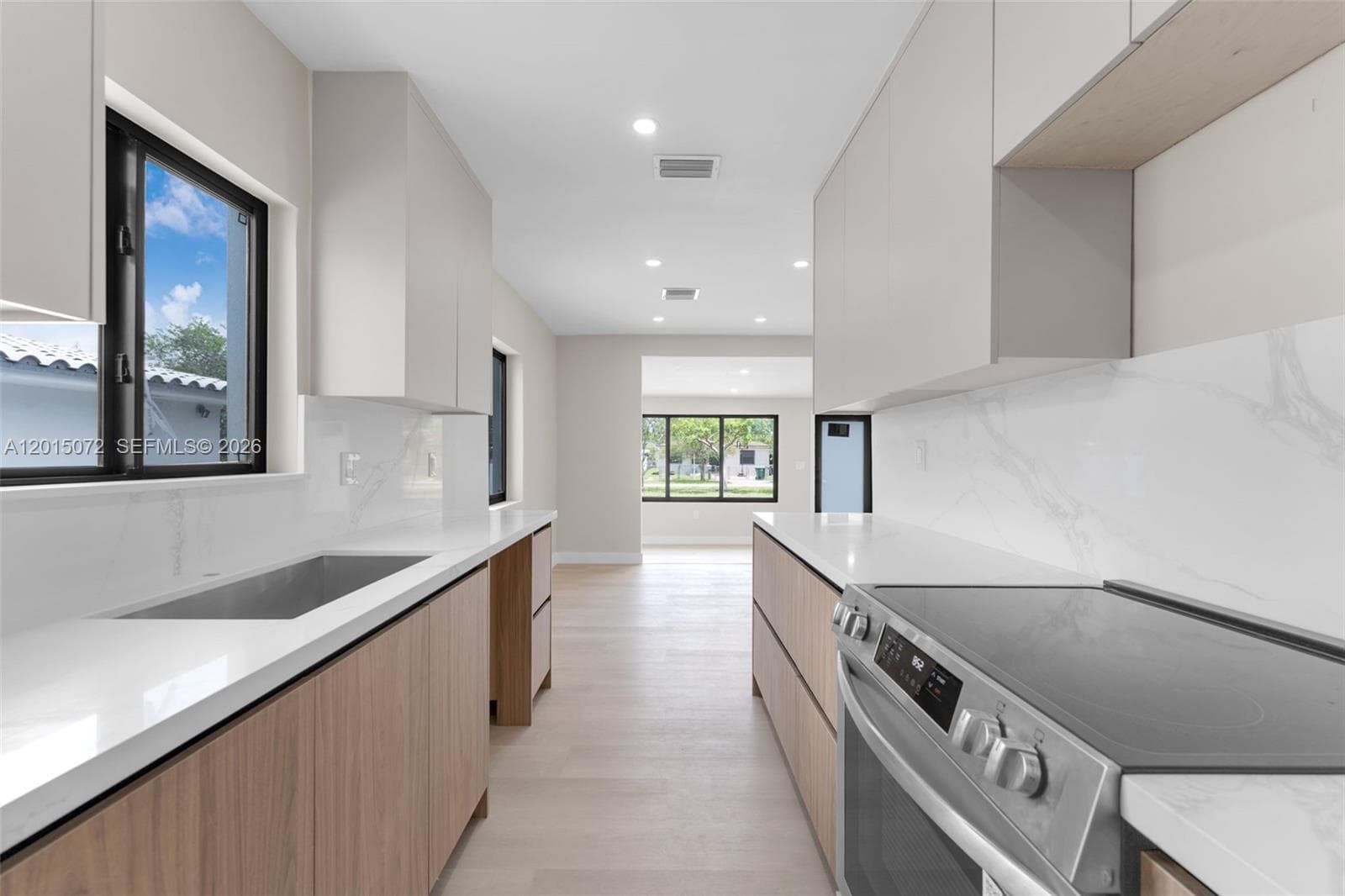 3250 SW 68th Ave, Miami FL 33155 — 8