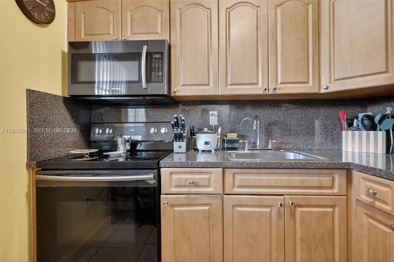 1755 W 60th St # D301, Hialeah FL 33012 — 16