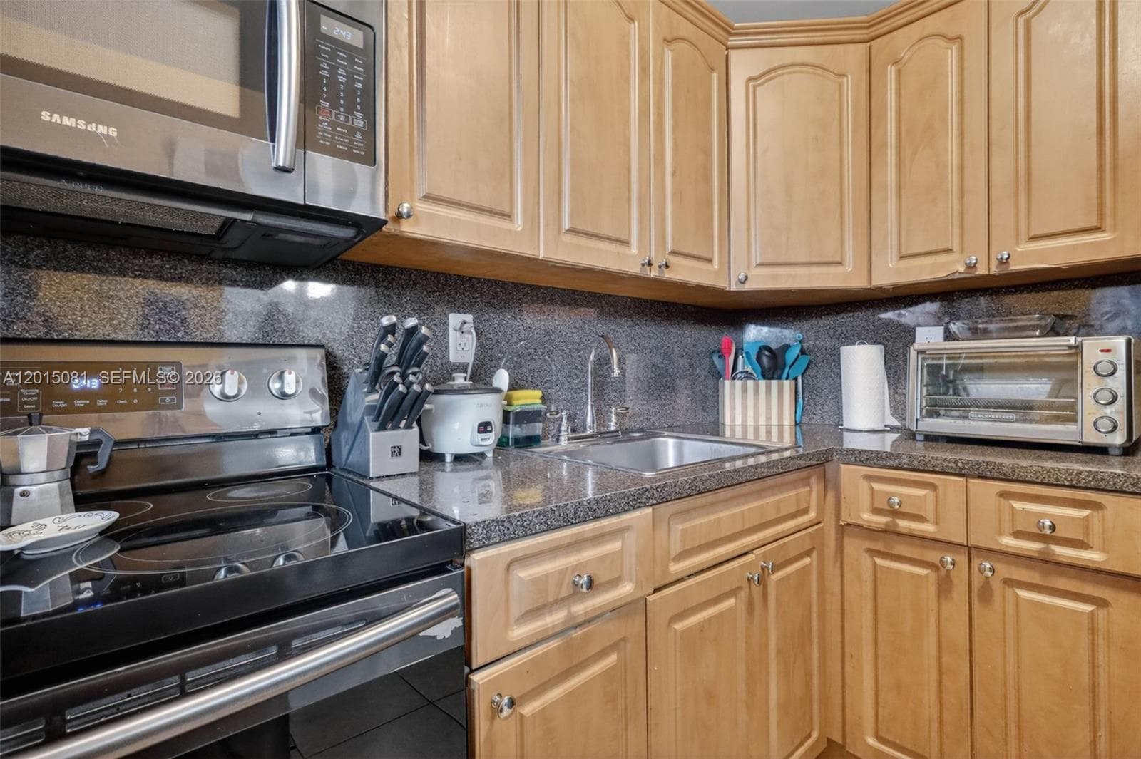 1755 W 60th St # D301, Hialeah FL 33012 — 15