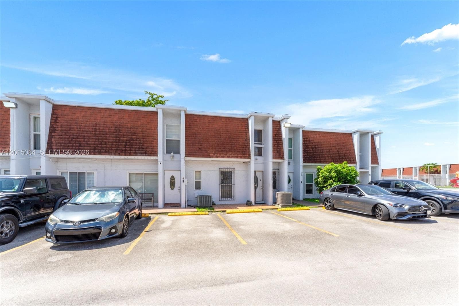 606 NW 107th Ave # 9B, Miami FL 33172 — 3