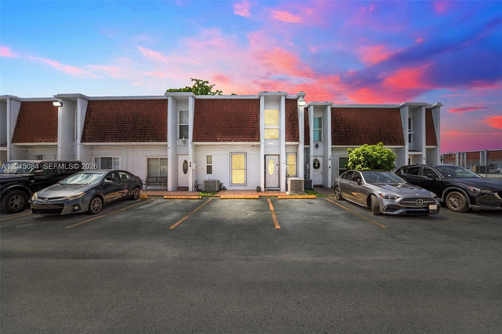 606 NW 107th Ave # 9B, Miami FL 33172 — 1