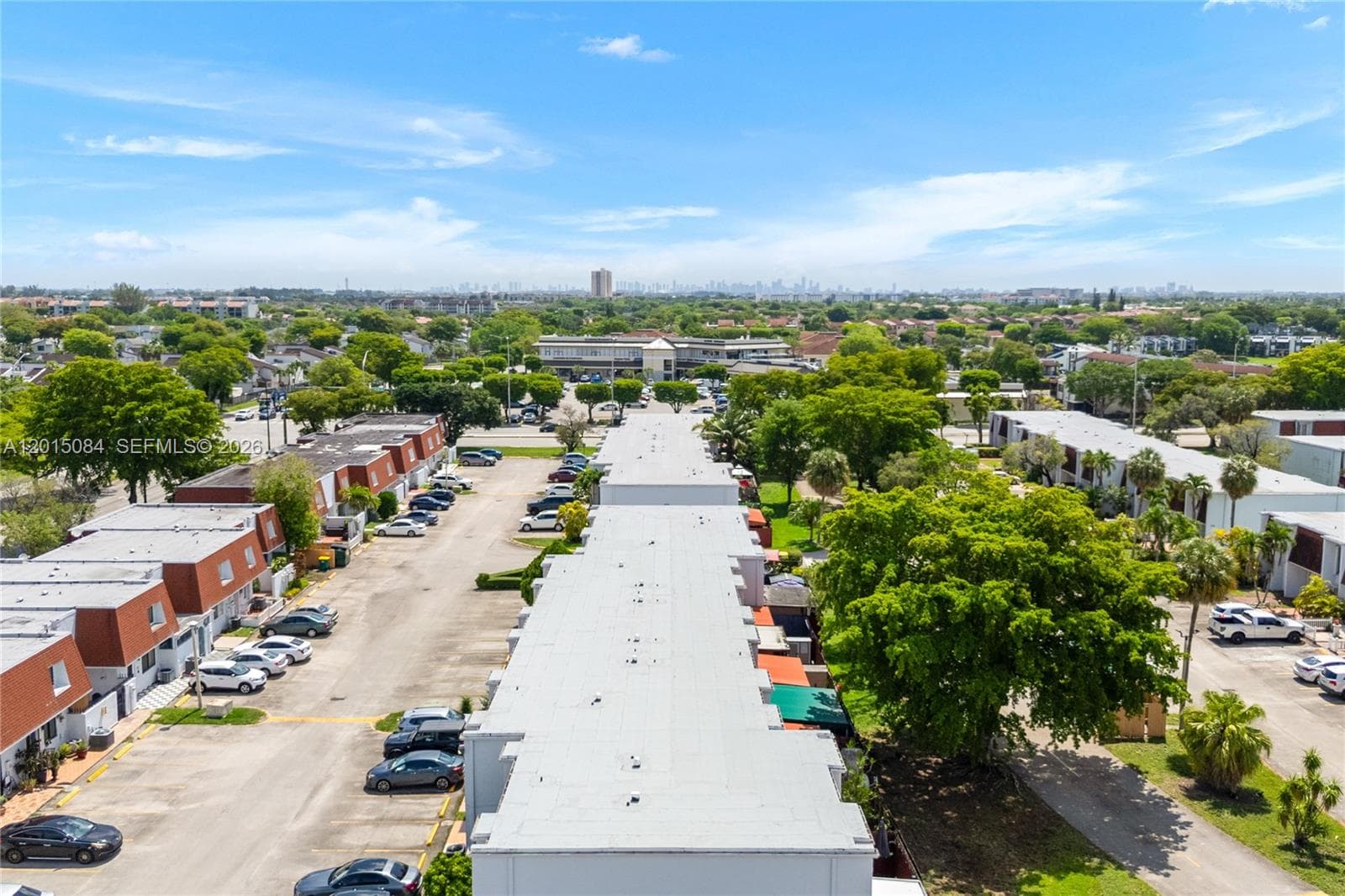 606 NW 107th Ave # 9B, Miami FL 33172 — 29