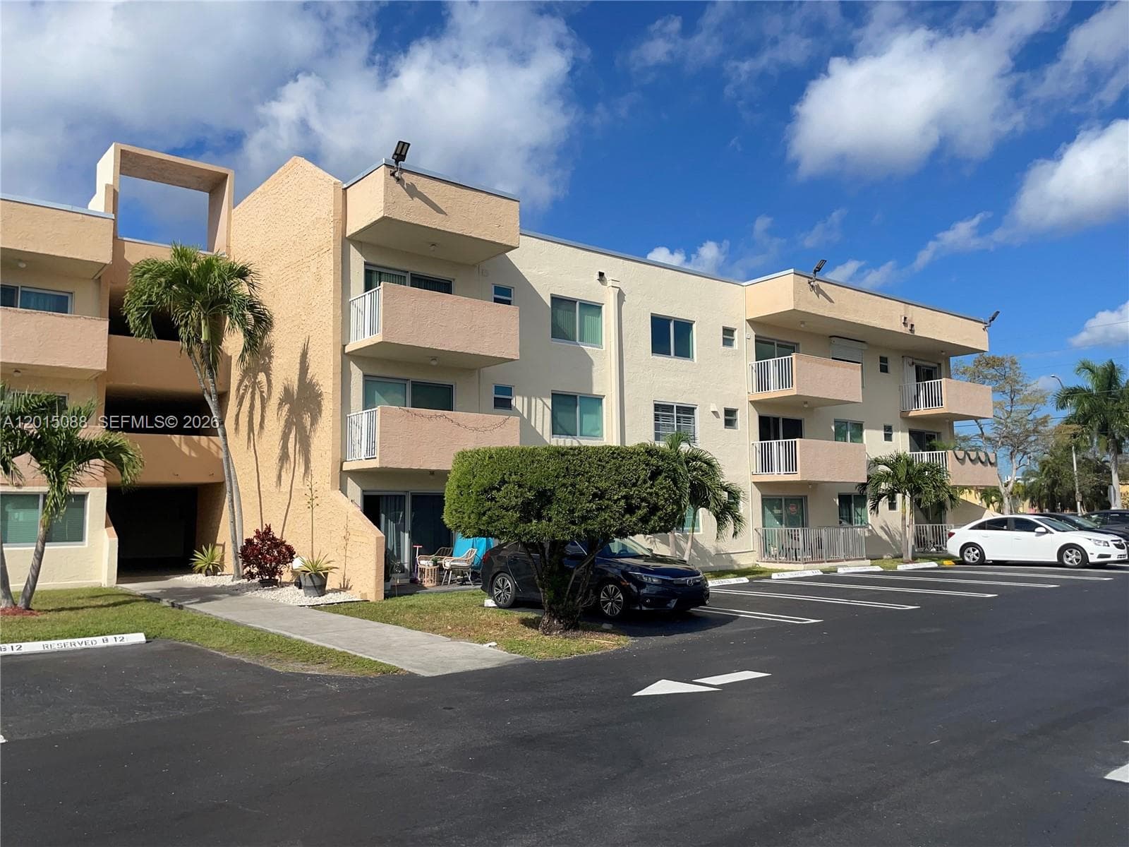 10300 Coral Way # 33, Miami FL 33165 — 1