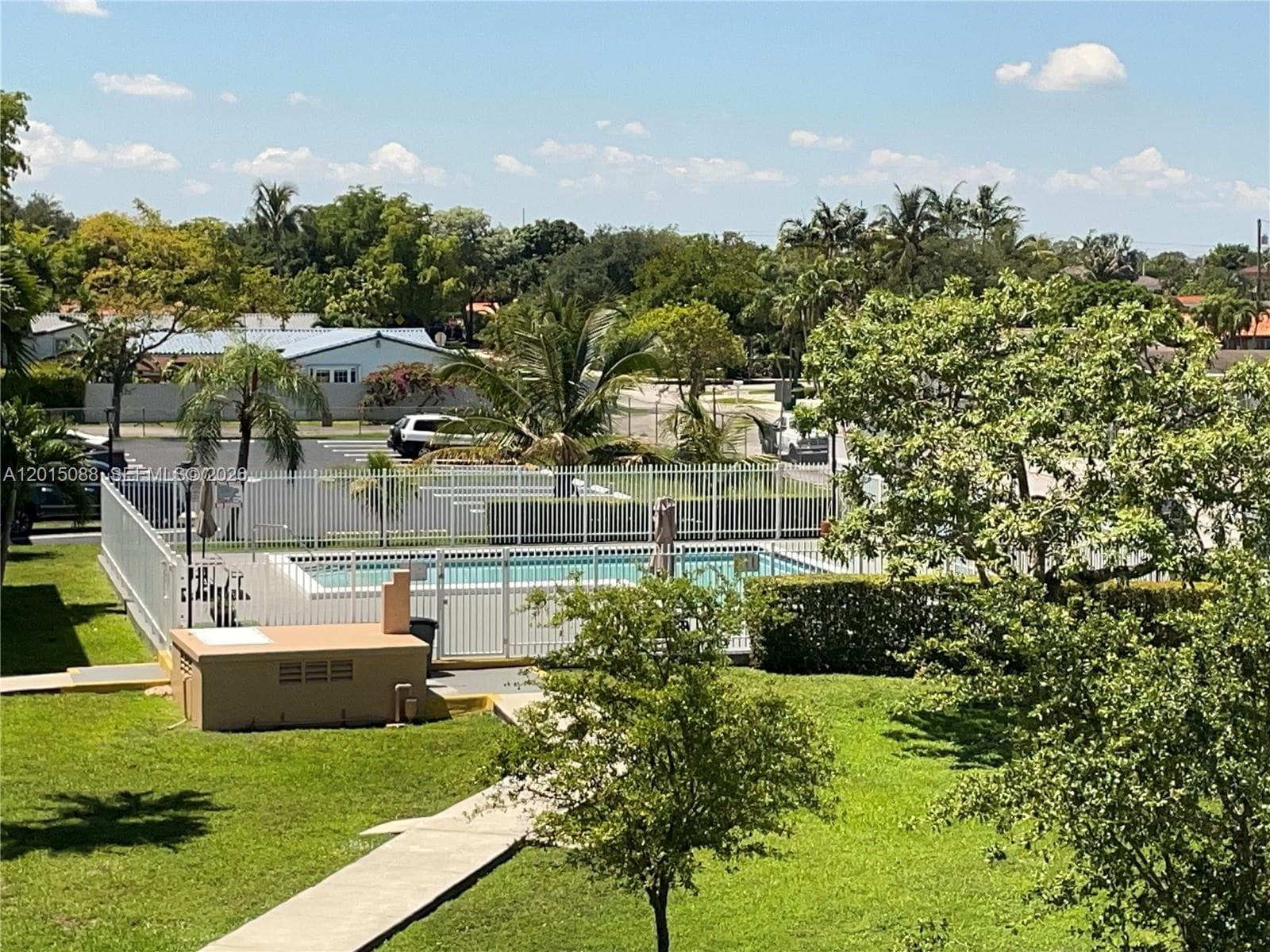 10300 Coral Way # 33, Miami FL 33165 — 14