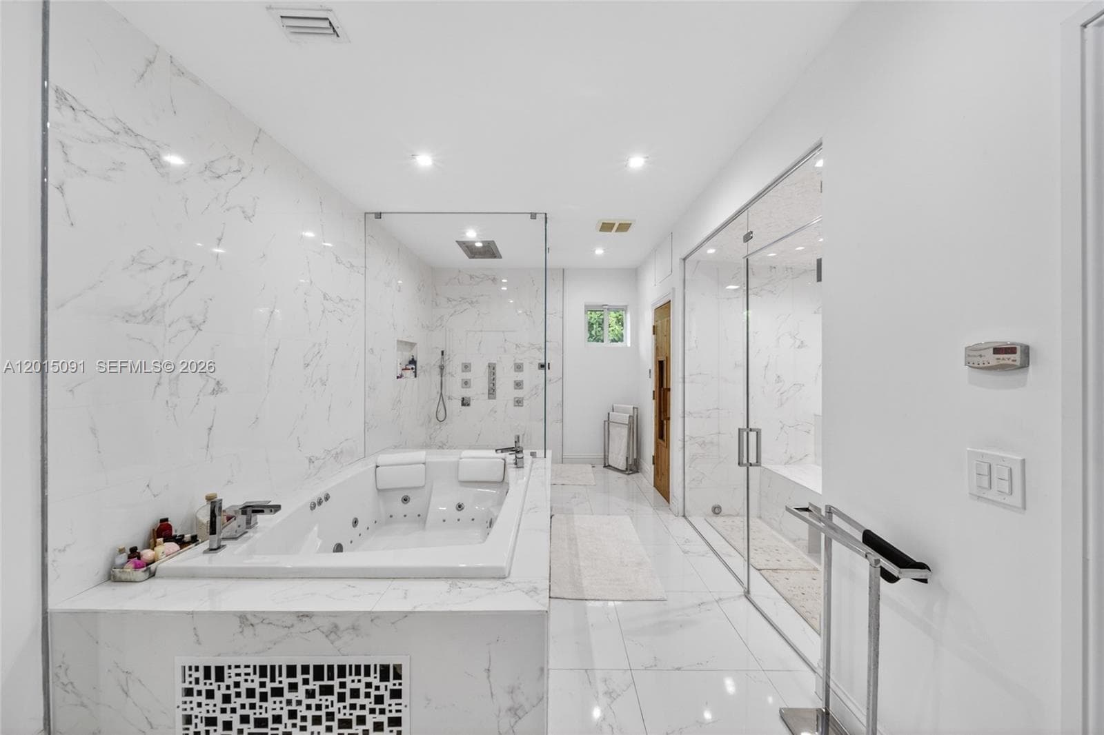 6650 SW 112th St, Pinecrest FL 33156 — 15