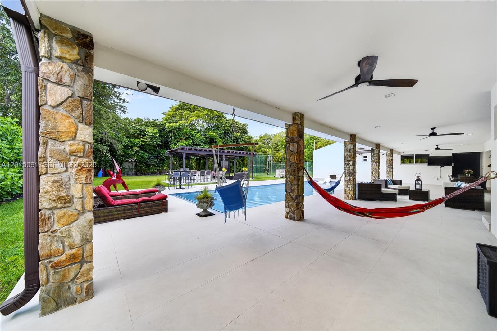 6650 SW 112th St, Pinecrest FL 33156 — 21