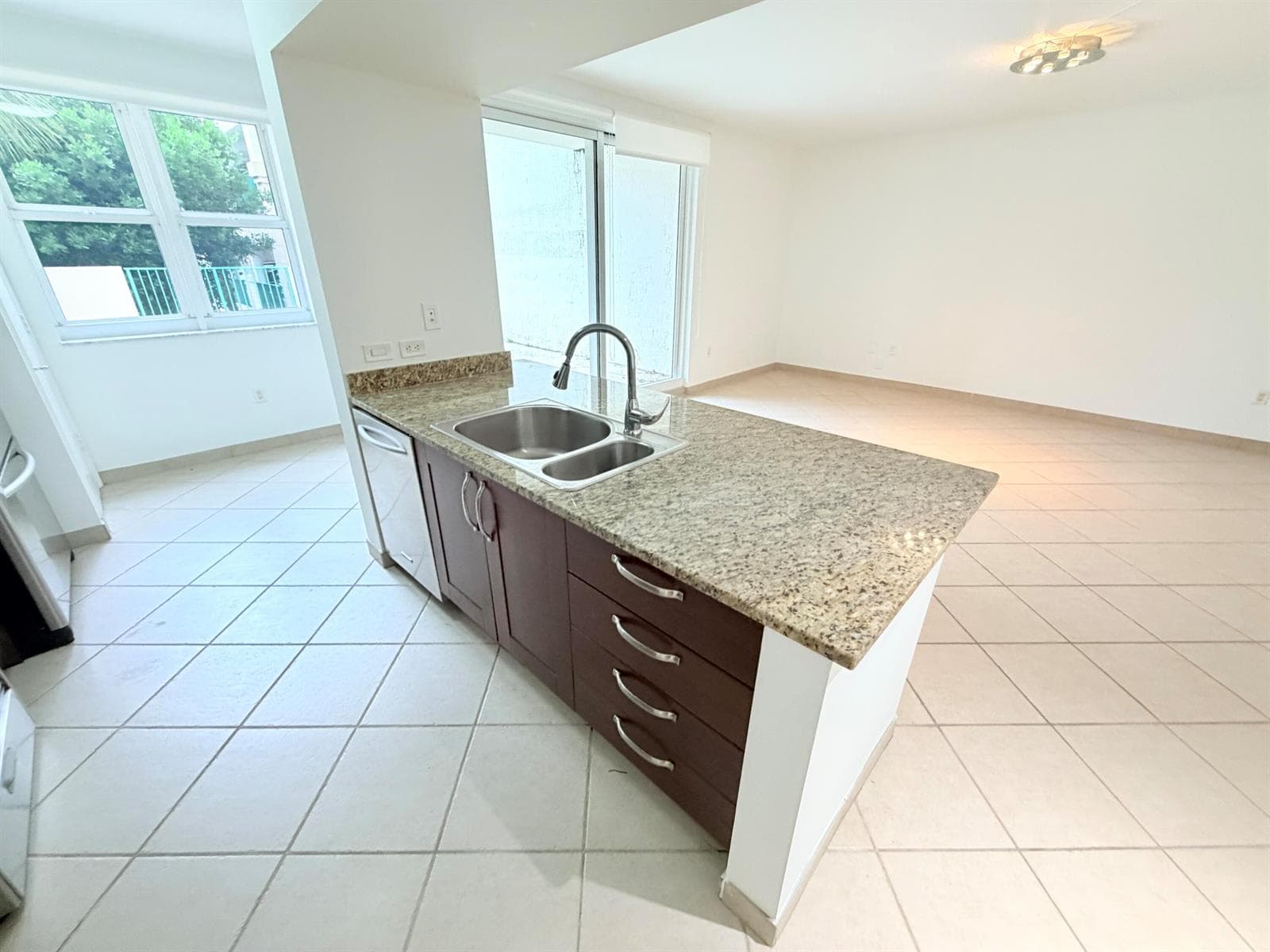 19900 E Country Club Drive # 210, Aventura FL 33180 — 5