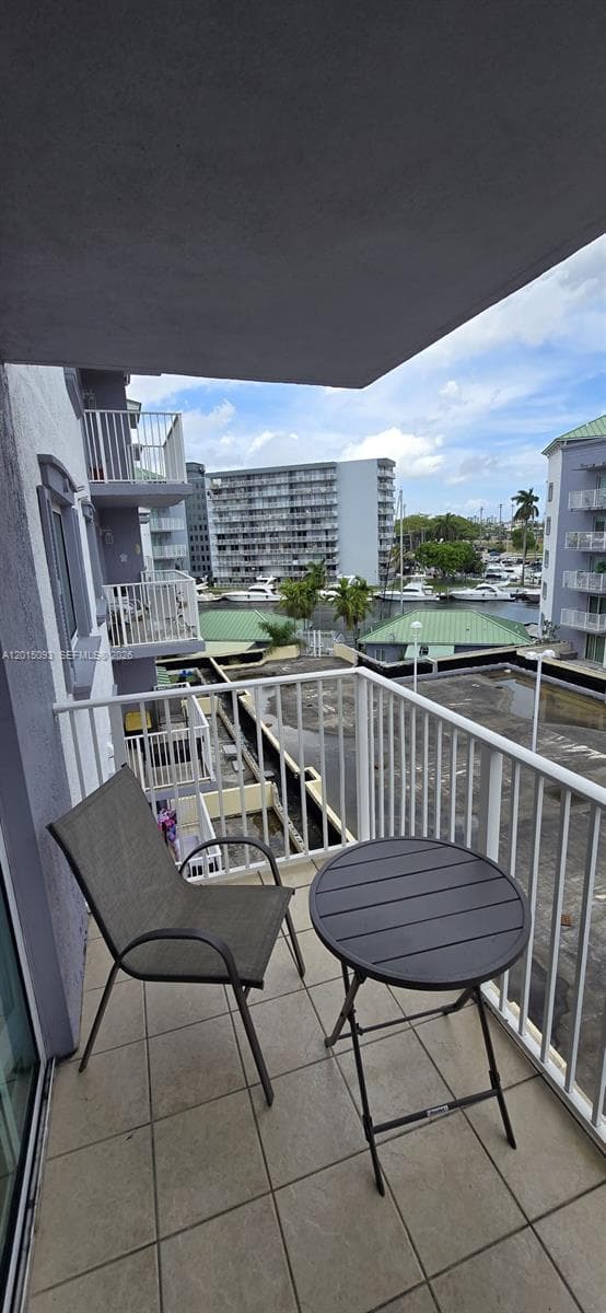 2475 NW 16th St Rd # 504, Miami FL 33125 — 17