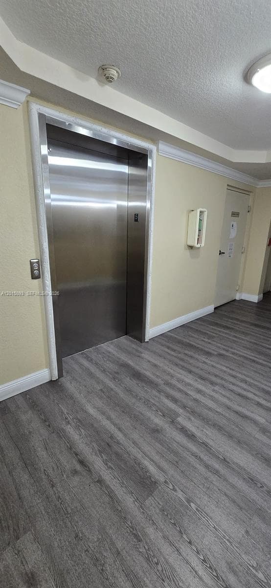 2475 NW 16th St Rd # 504, Miami FL 33125 — 3