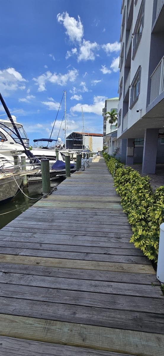 2475 NW 16th St Rd # 504, Miami FL 33125 — 30
