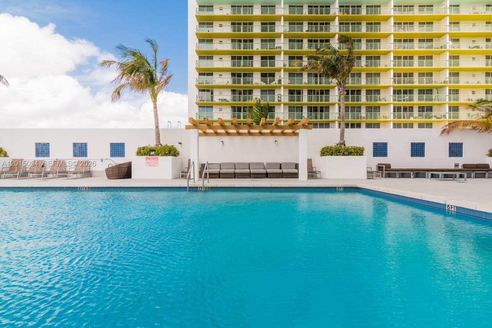 1750 N Bayshore Dr # 3111, Miami FL 33132 — 17