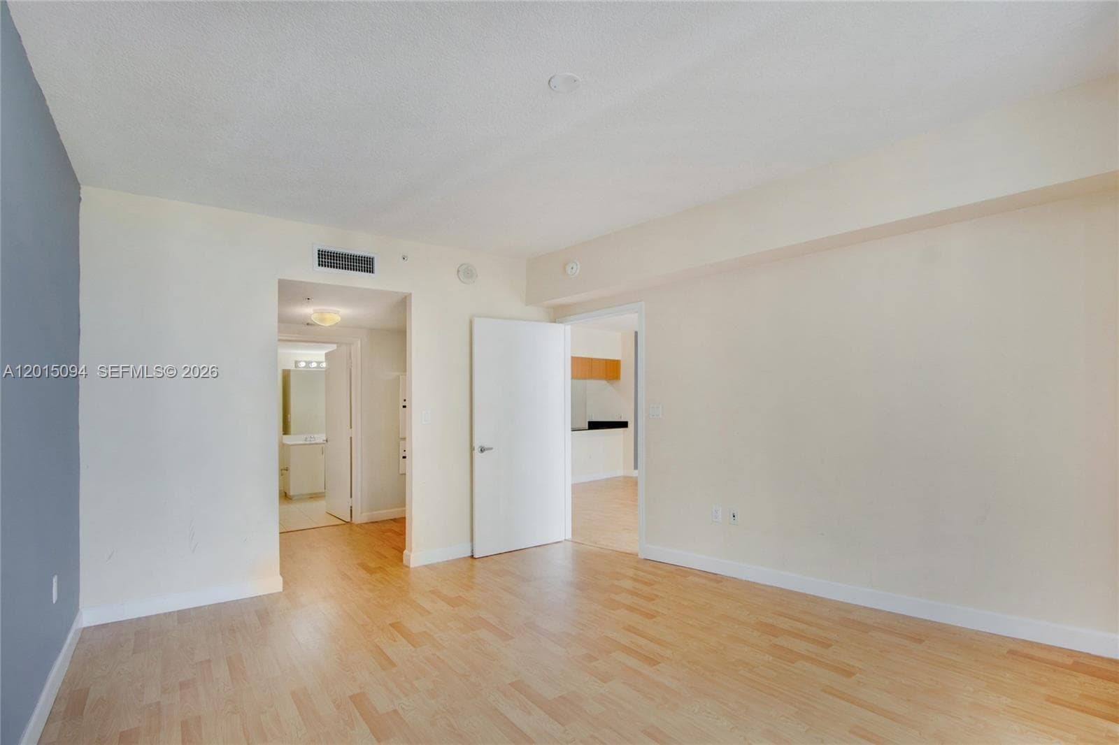 1750 N Bayshore Dr # 3111, Miami FL 33132 — 10