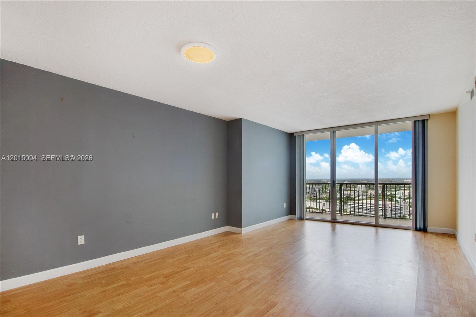 1750 N Bayshore Dr # 3111, Miami FL 33132 — 4
