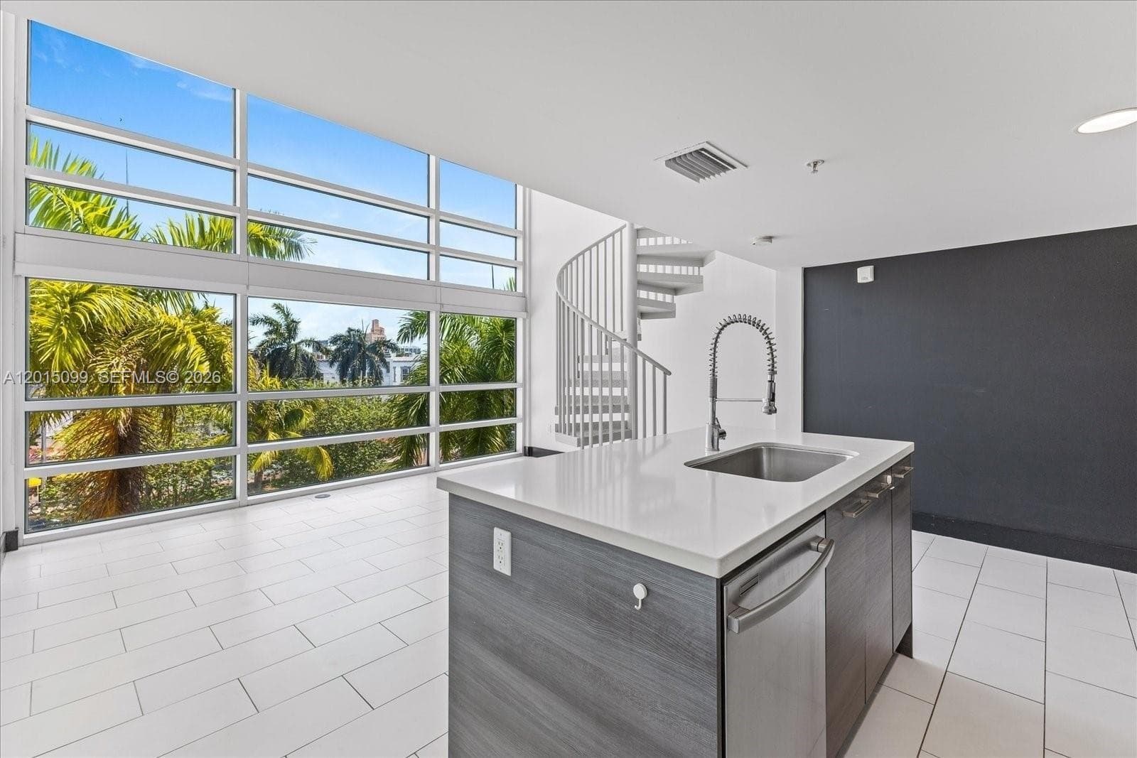 421 Meridian Ave # 19, Miami Beach FL 33139 — 16