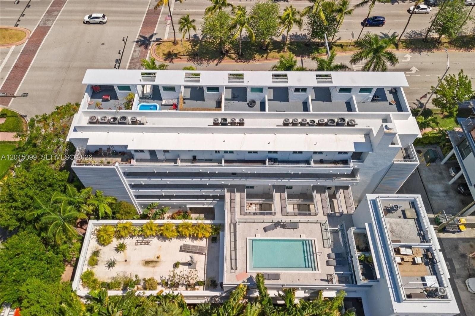 421 Meridian Ave # 19, Miami Beach FL 33139 — 32