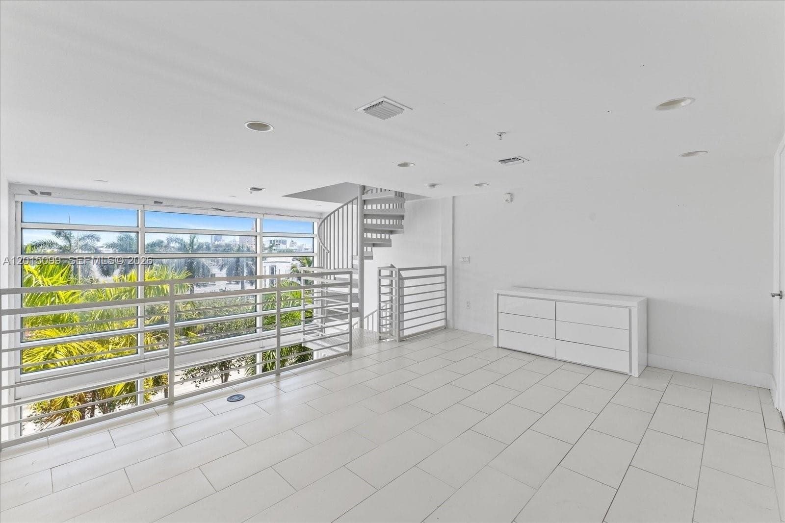 421 Meridian Ave # 19, Miami Beach FL 33139 — 24