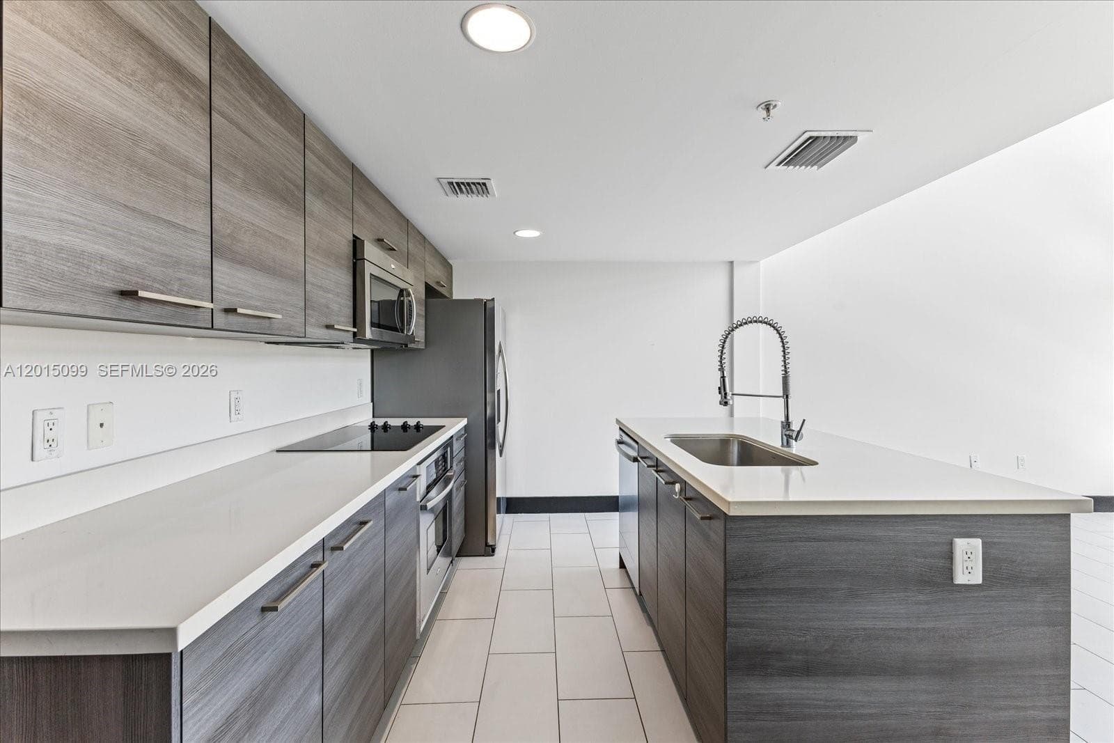 421 Meridian Ave # 19, Miami Beach FL 33139 — 14