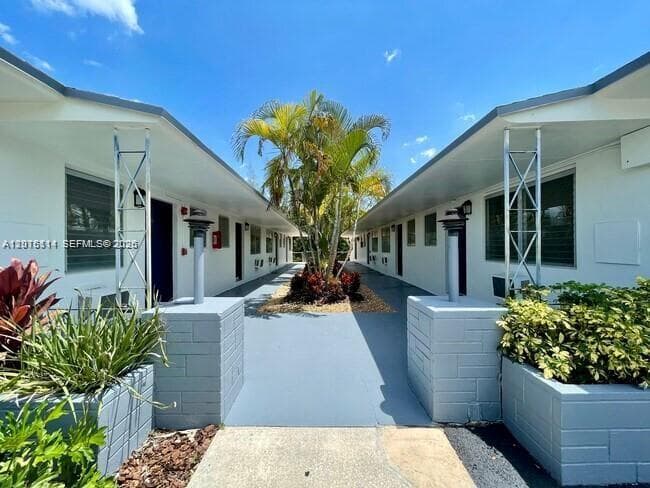 13035 Emerald Dr # 356, North Miami FL 33181 — 1