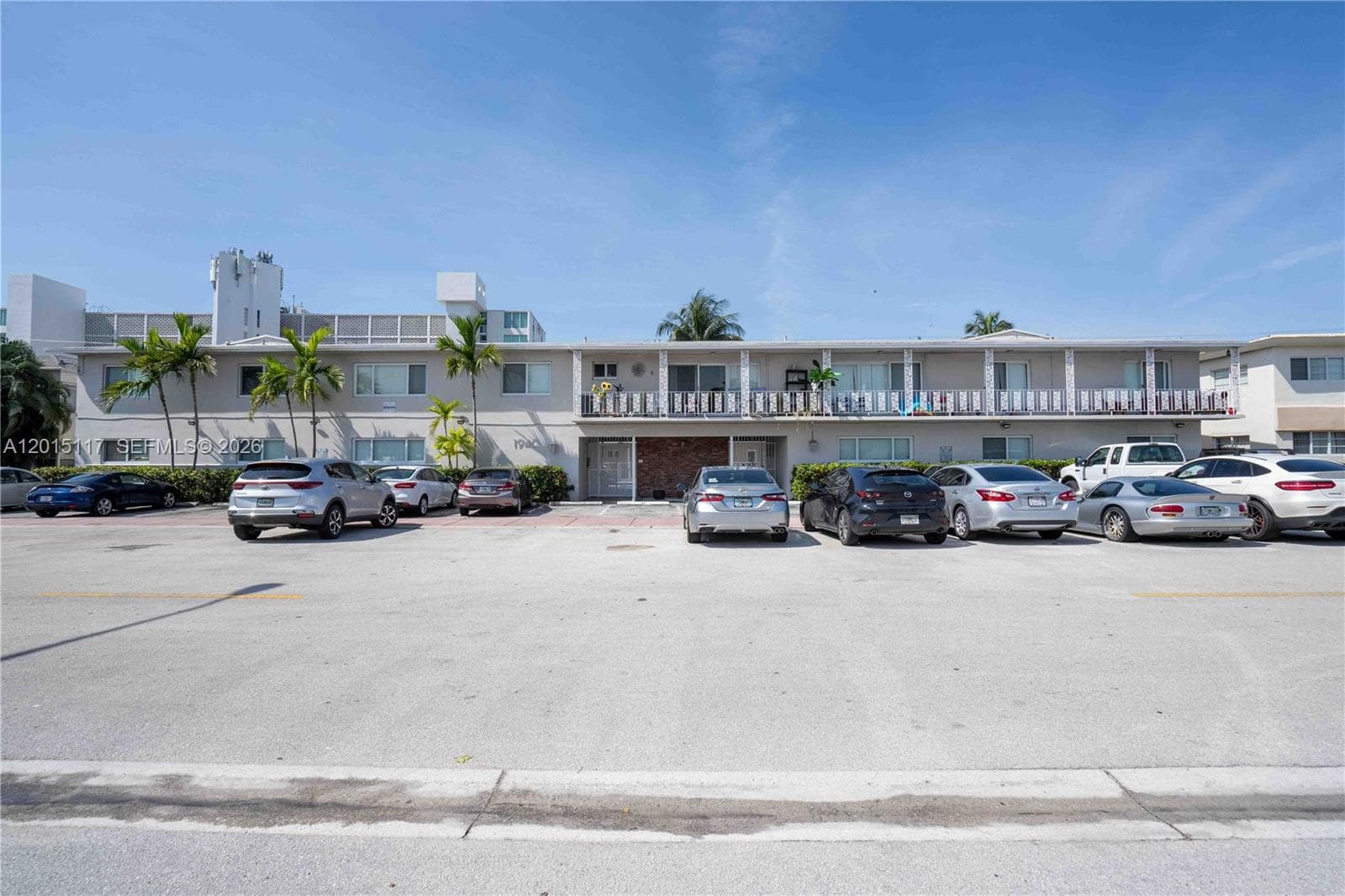 1940 Biarritz Dr # 24, Miami Beach FL 33141 — 11