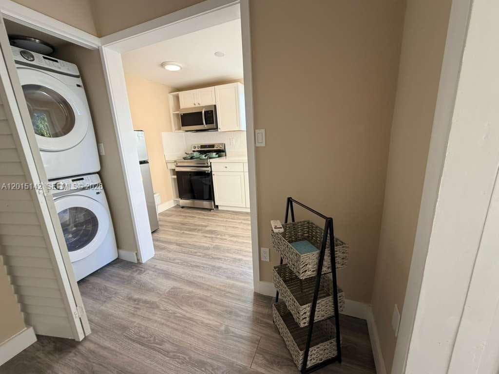 943 79th Ter # 202, Miami Beach FL 33141 — 7