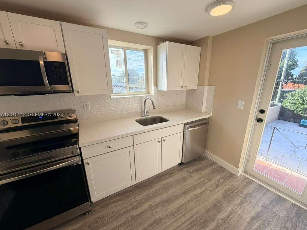 943 79th Ter # 202, Miami Beach FL 33141 — 4