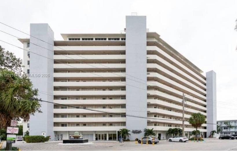 7904 West Dr # 705, North Bay Village FL 33141 — 41