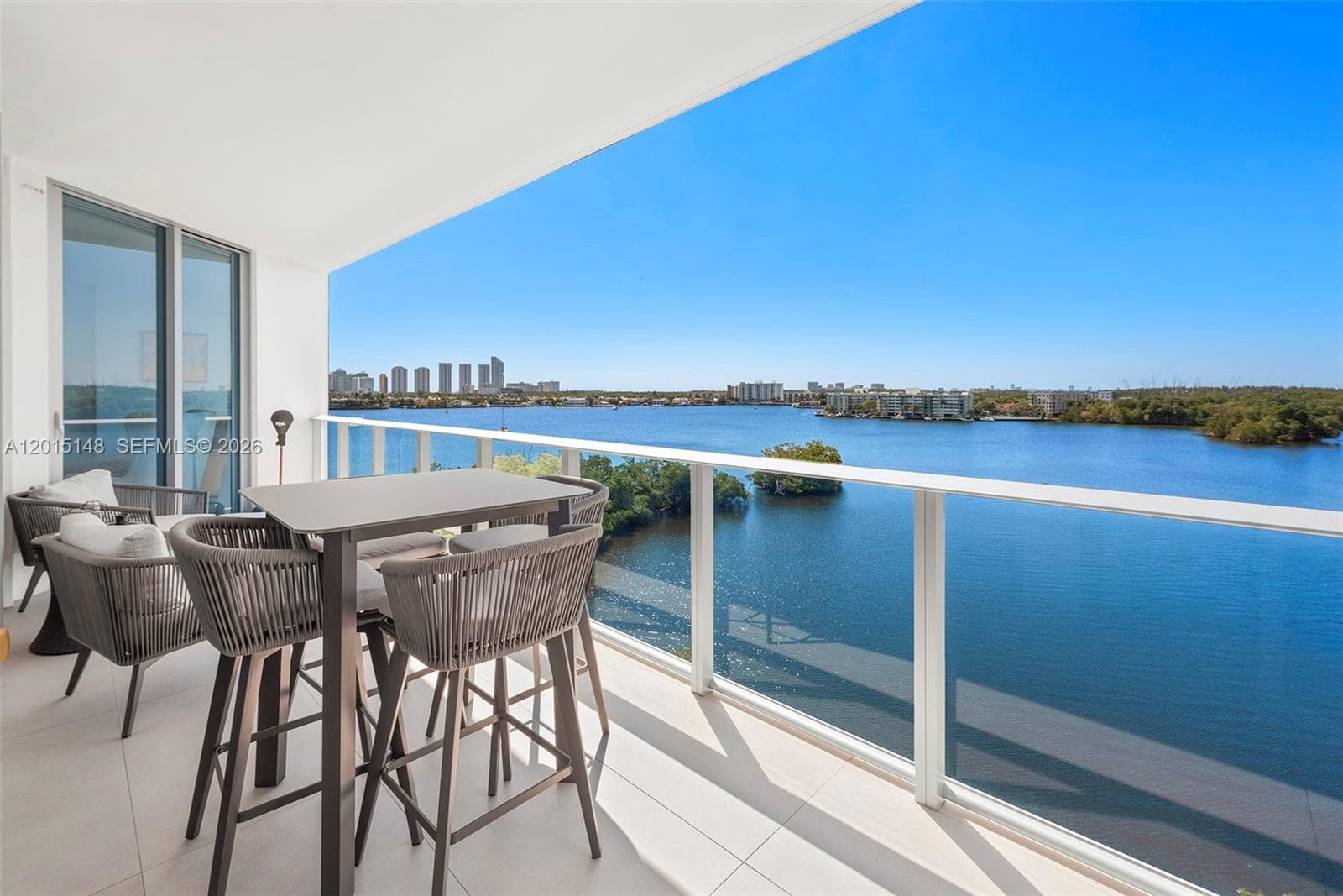 17111 Biscayne Blvd # 606, North Miami Beach FL 33160 — 6