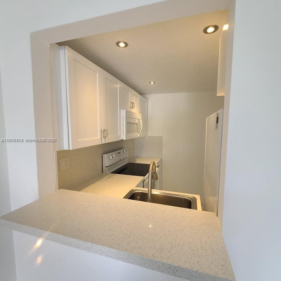 2500 SW 6th St # 303, Miami FL 33135 — 4