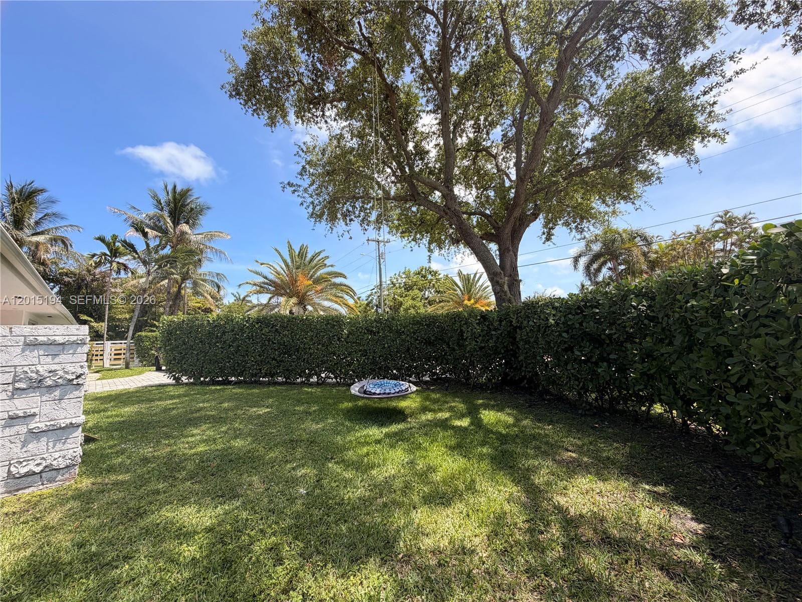 11445 N Bayshore Dr, North Miami FL 33181 — 32