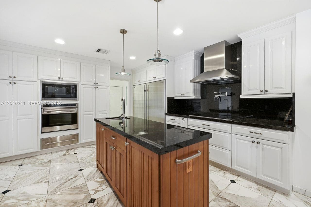 13060 SW 70th Ave, Pinecrest FL 33156 — 20