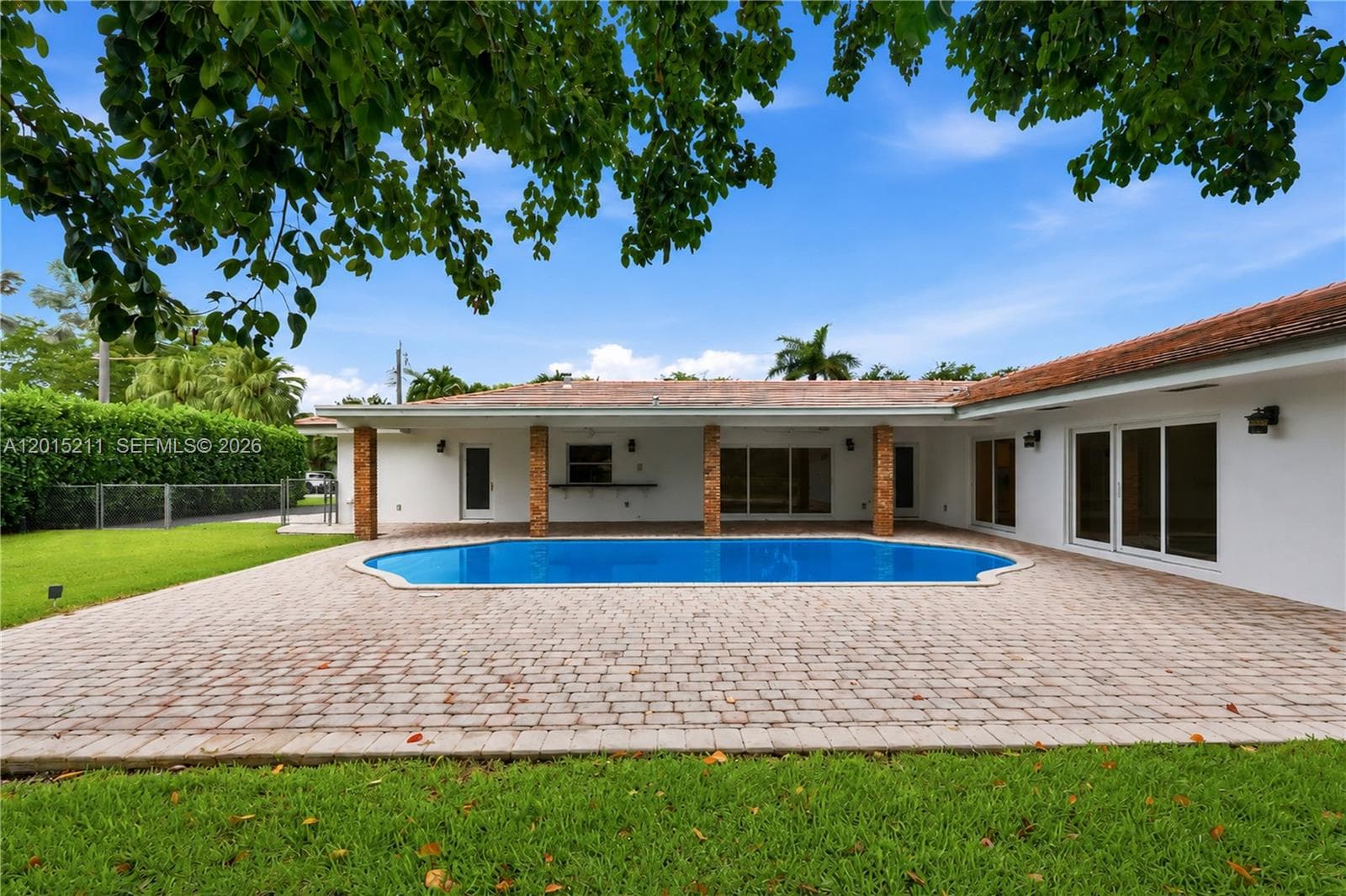 13060 SW 70th Ave, Pinecrest FL 33156 — 9