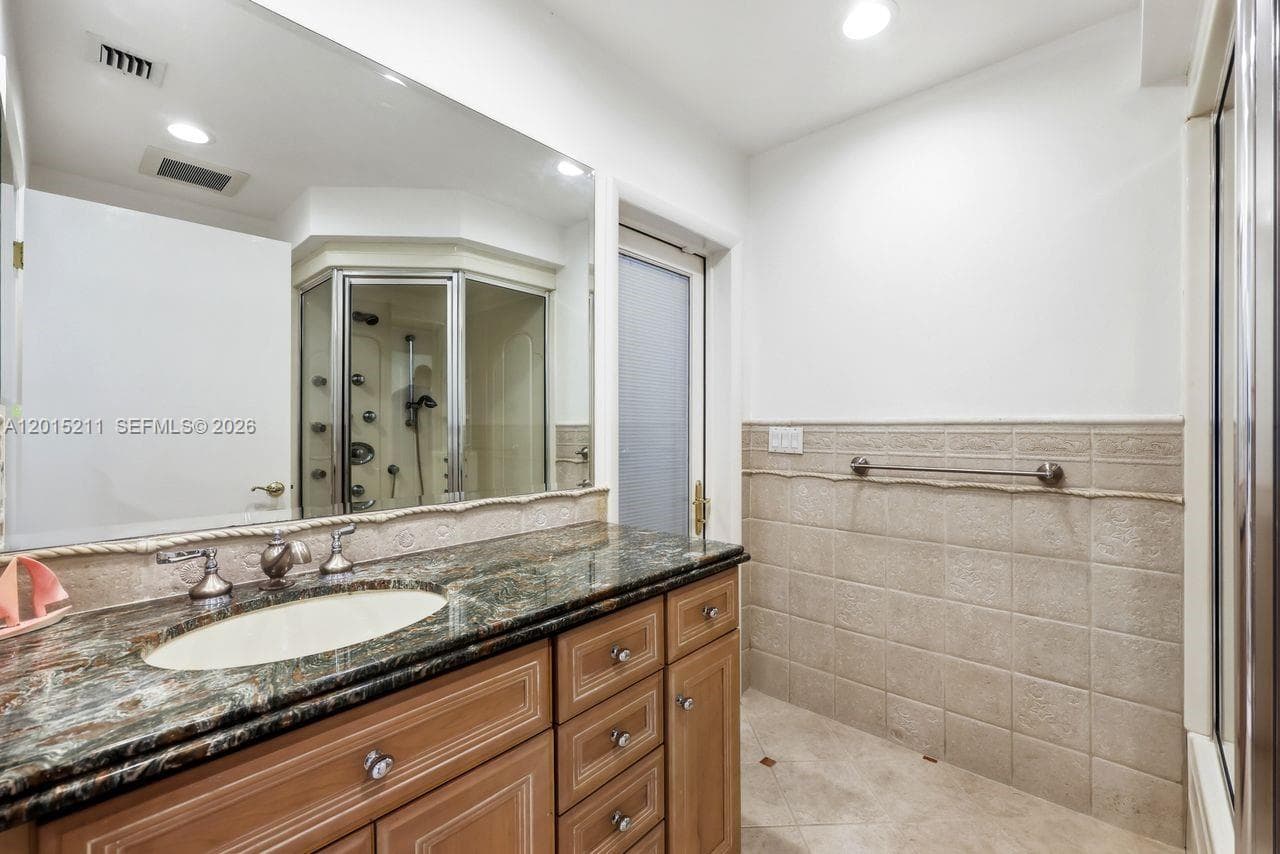 13060 SW 70th Ave, Pinecrest FL 33156 — 38