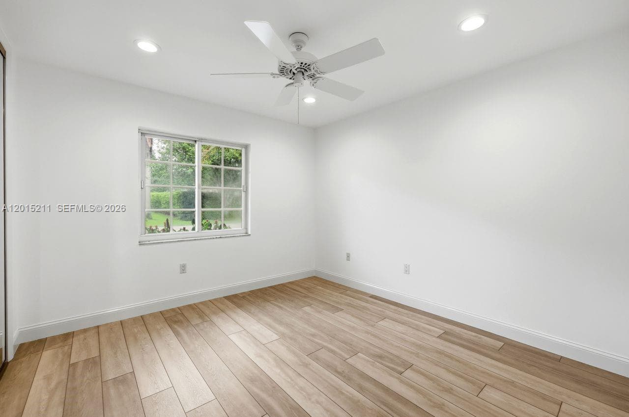 13060 SW 70th Ave, Pinecrest FL 33156 — 35