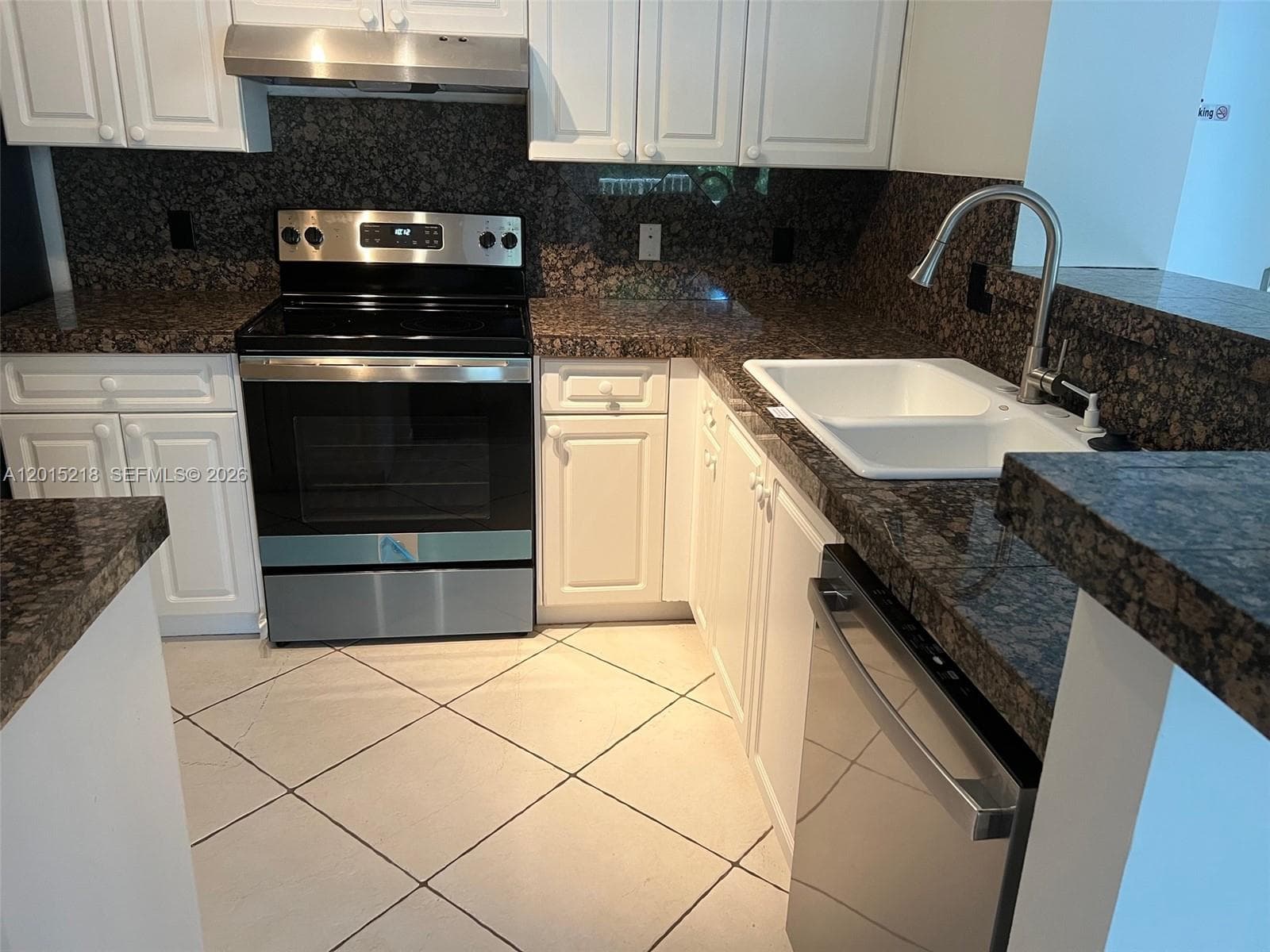 19555 E Country Club Dr # 8408, Aventura FL 33180 — 14