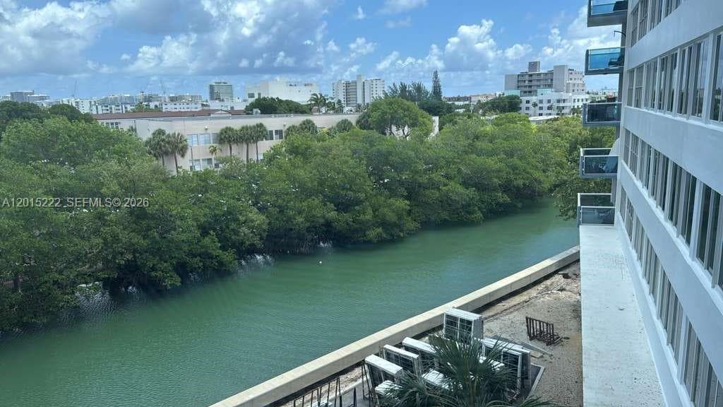 7441 Wayne Ave # 4G, Miami Beach FL 33141 — 1