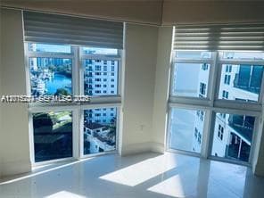 20000 E Country Club Dr, Aventura FL 33180 — 12