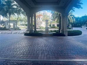 20000 E Country Club Dr, Aventura FL 33180 — 3