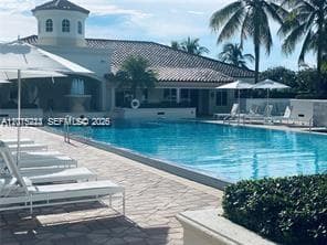 20000 E Country Club Dr, Aventura FL 33180 — 20