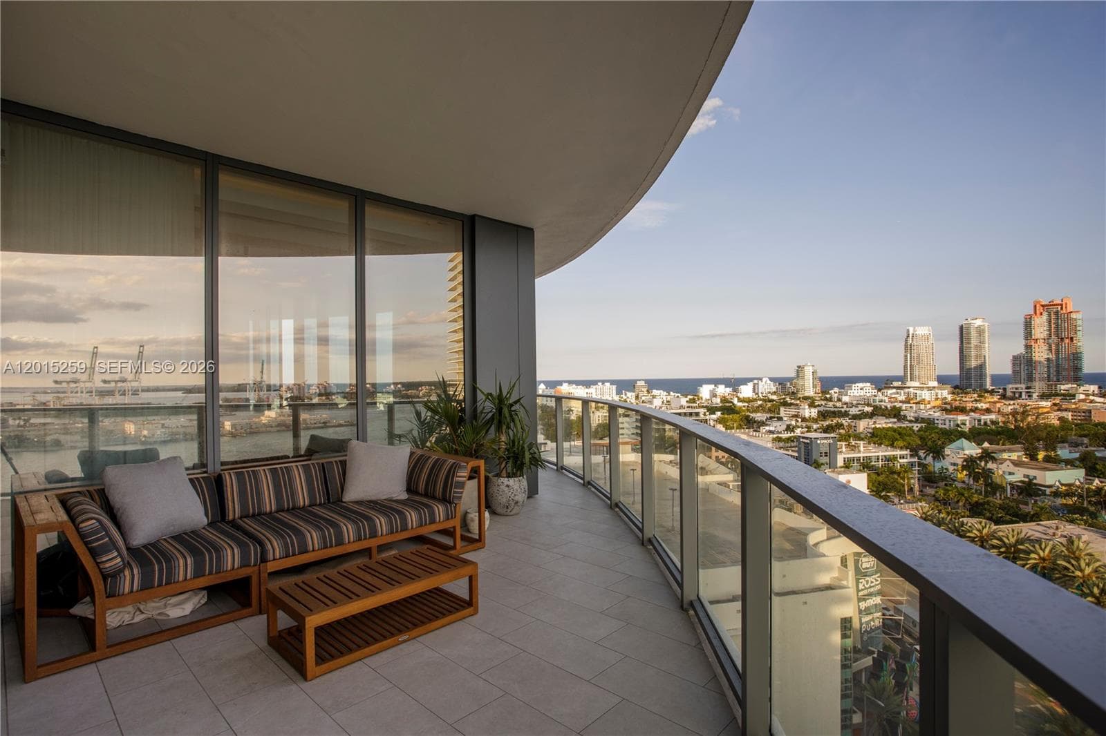 500 Alton Rd # 1601, Miami Beach FL 33139 — 16
