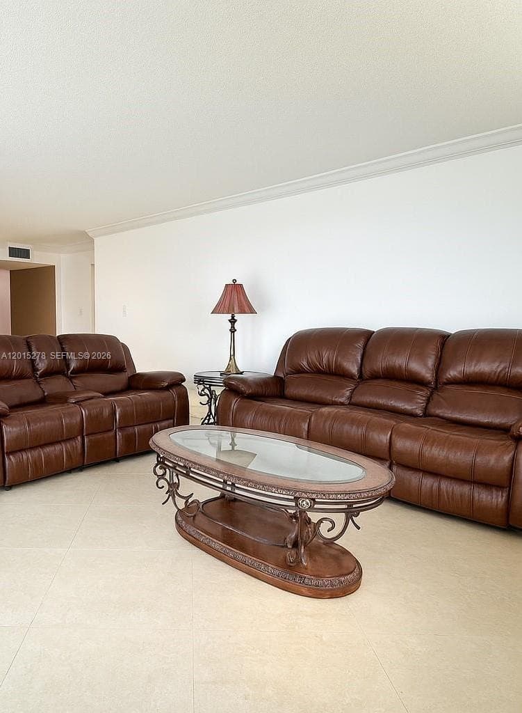 2780 NE 183rd St # 717, Aventura FL 33160 — 3